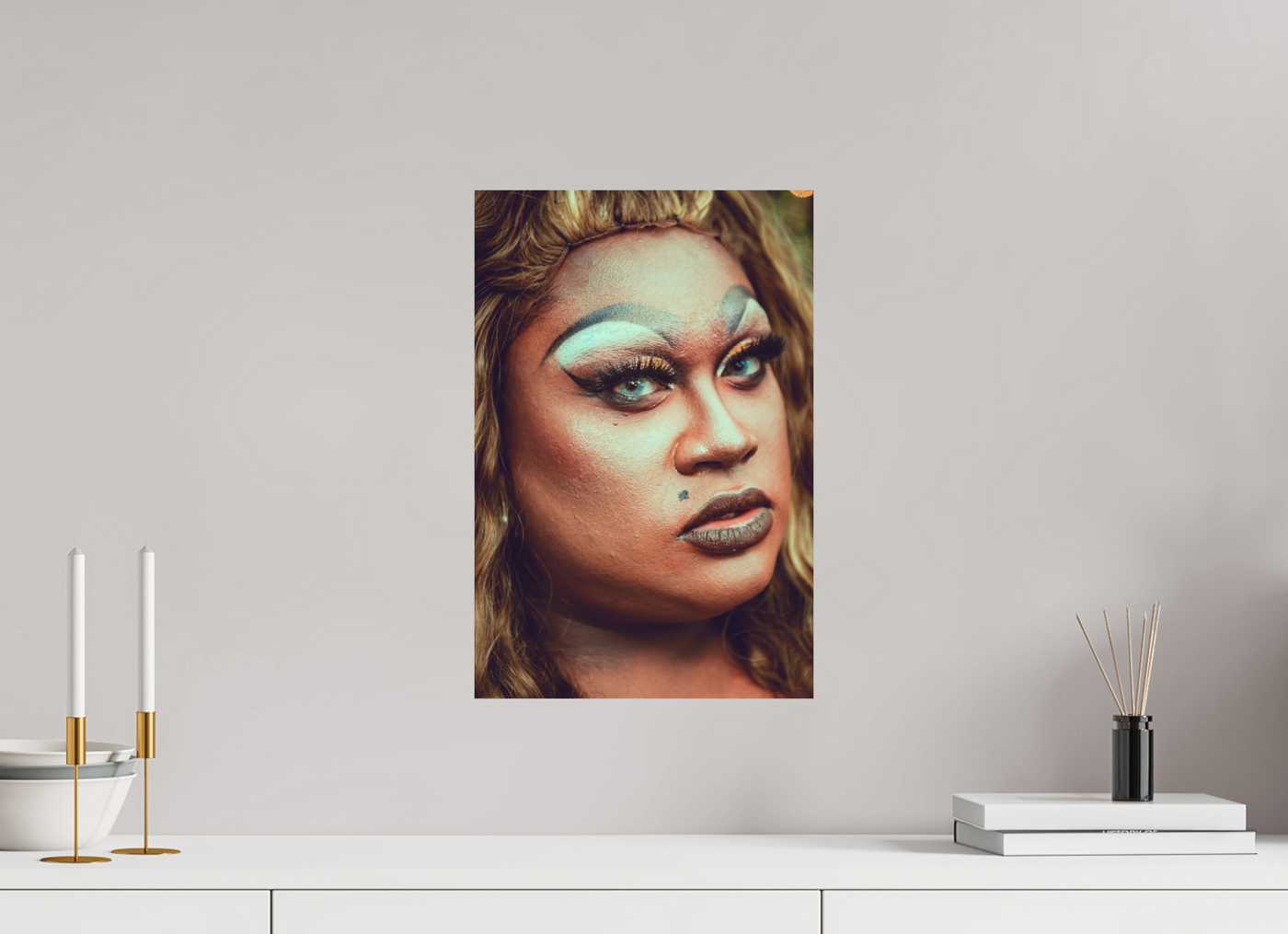 30 x 45 cm, No Frame Fuji Cristal Archive Silk The Unflinching Gaze